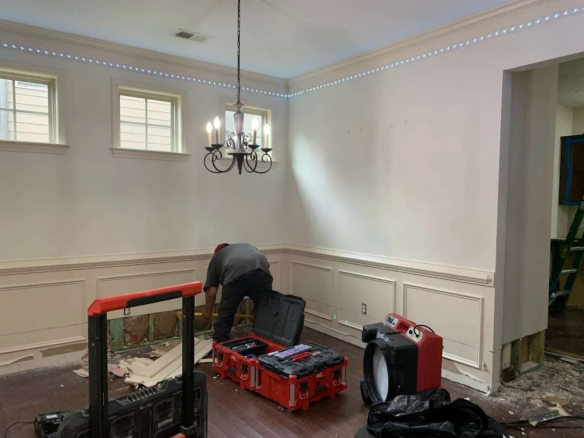 Restoration technician with professional equipment in Billerica